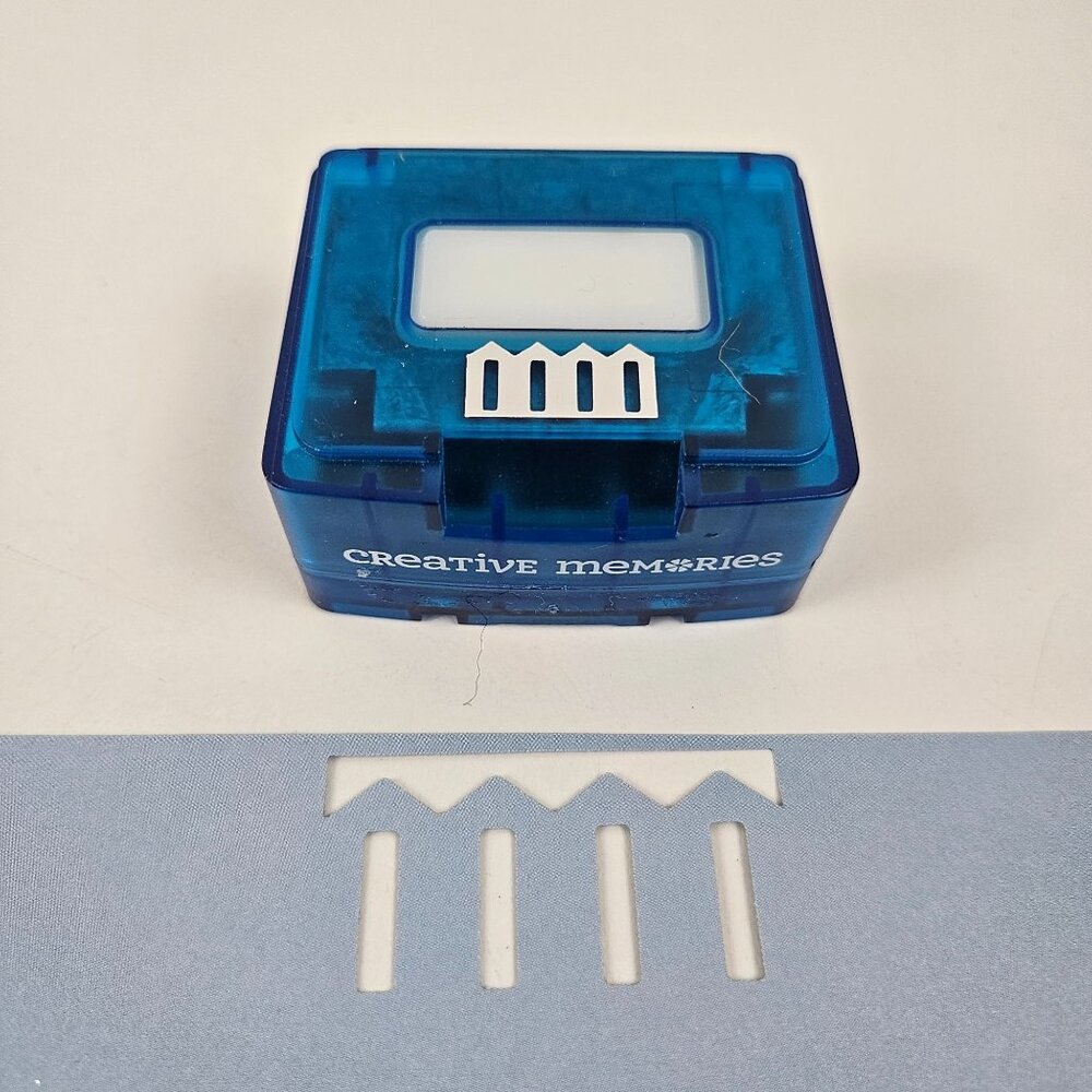 Creative Memories Picket Fence Border Maker BMC Paper Punch Scrapbook